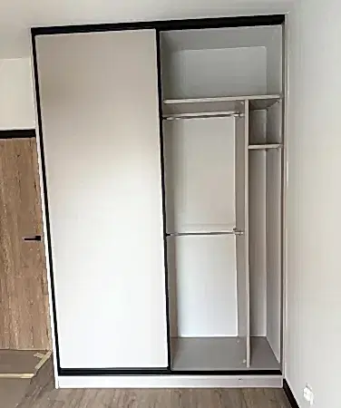 модель 1